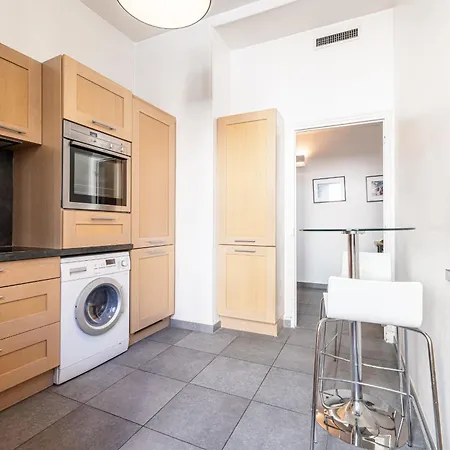 Apartment My Casa - Etats Unis 892 - Spacious Flat On Sea Front W Ac *