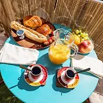 Apartamento My Casa - Etats Unis 892 - Spacious Flat On Sea Front W Ac Niza