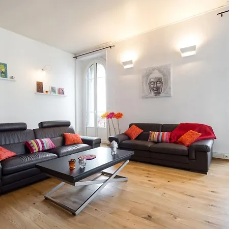 Etats Unis 892 - Spacious Flat On Sea Front Wac *