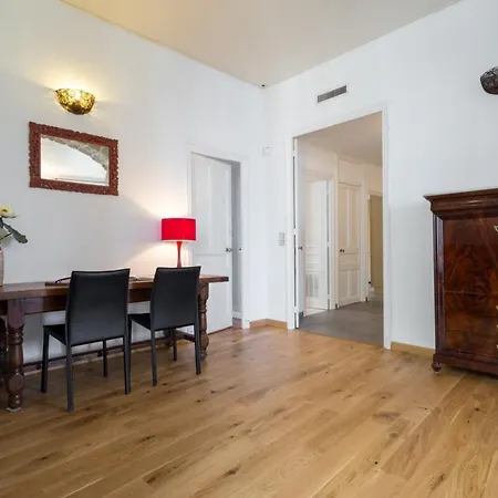 Etats Unis 892 - Spacious Flat On Sea Front Wac Apartment Nice