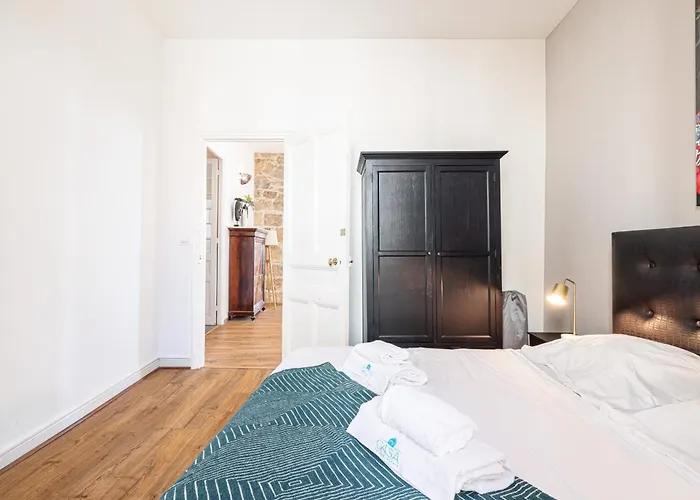 Apartament My Casa - Etats Unis 892 - Spacious Flat On Sea Front W Ac *
